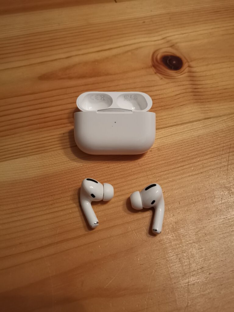 Bluetooth-Kopfhörer Apple AirPods Pro.
